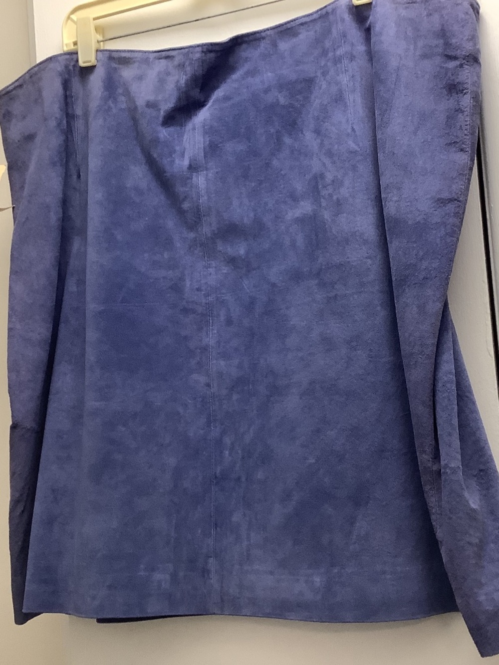 Plus size skirt back zipper plush suede-like fabric